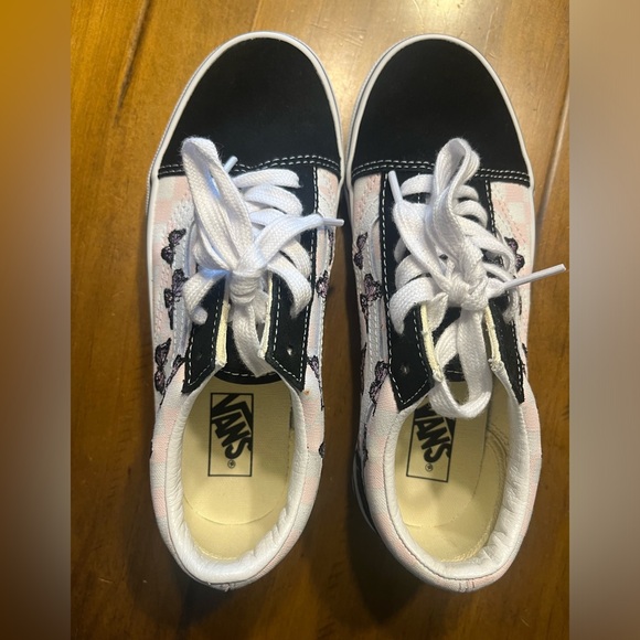 BRAND NEW Girls Butterfly Vans 🦋 - Picture 2 of 4